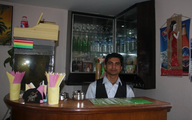 Hotel Travel-Inn