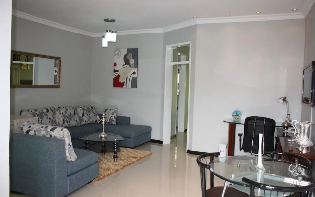 Nomads Court Lodge