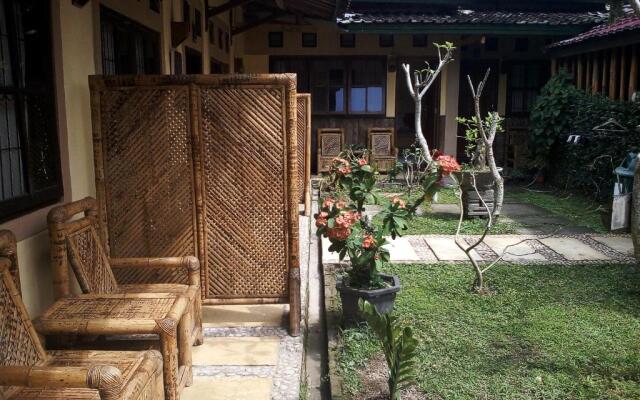 Rumah Daun Homestay Tetebatu