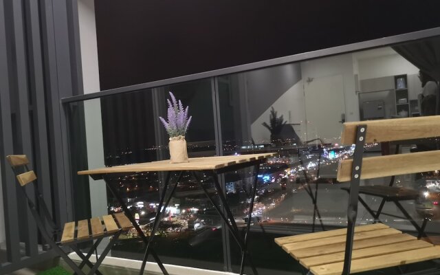 Havona Mount Austin by SquareNest