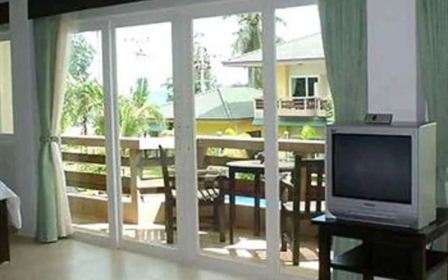 Bacchus Home Resort