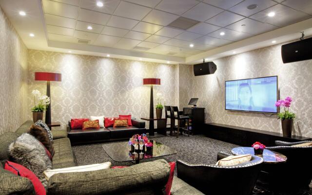 Crowne Plaza Shanghai Jinshan Hotel