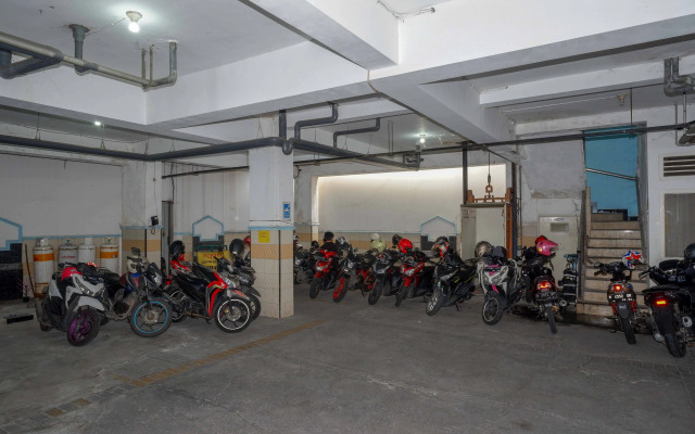 Urbanview Hotel Artama Simpang Lima by RedDoorz