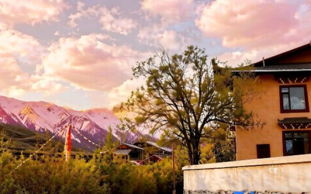 Shangmo · Zangshe | Scenic Boutique Inn