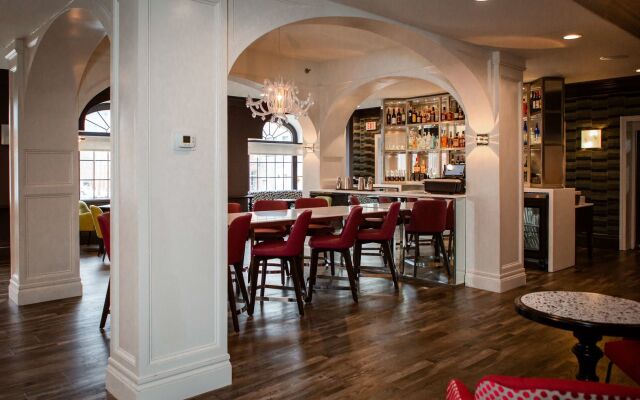 The Sire Hotel Lexington, Tapestry Collection by Hilton