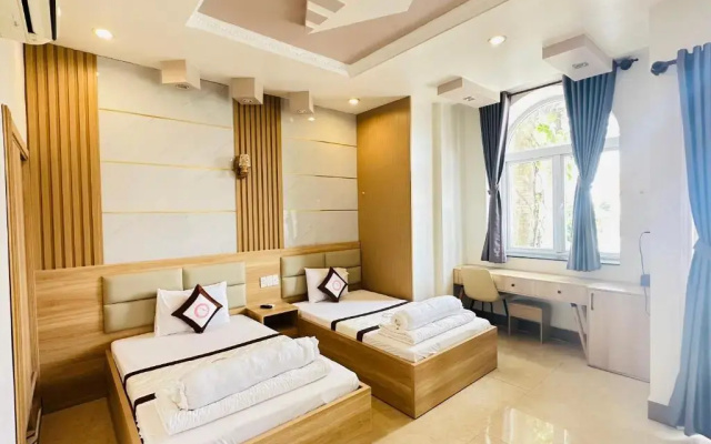 Phuc Hung Hotel 1
