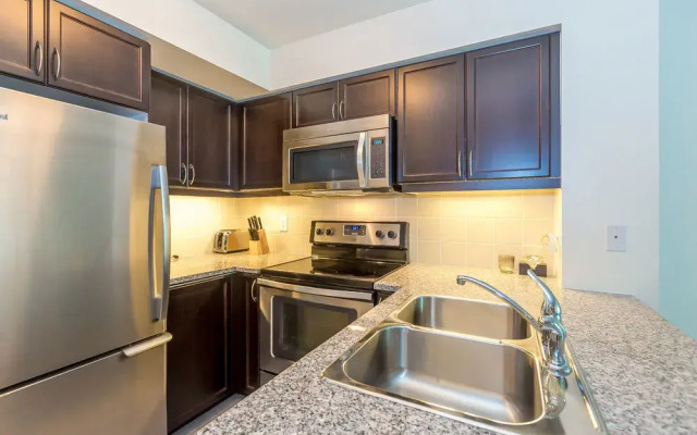 Pathway Suites - 19 Grand Trunk