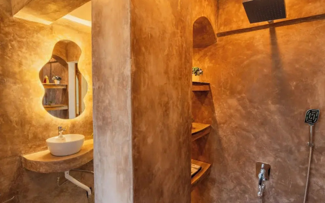 La Vaiencia Luxury Apartments