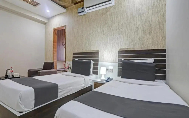Vasishtha Grand by OYO Rooms