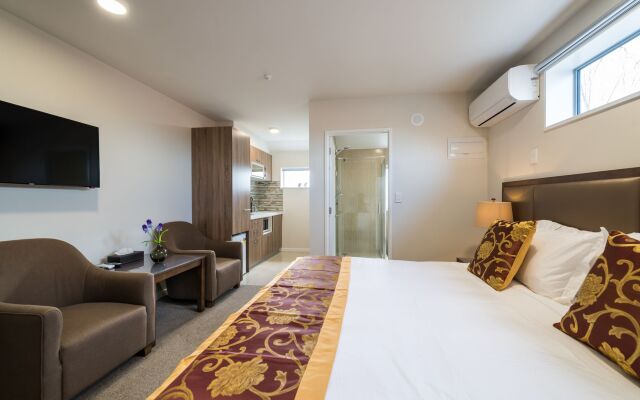 Golden Star Motel
