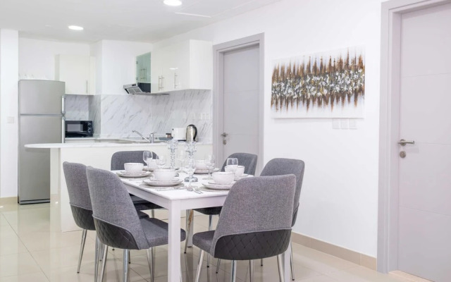 LUX The Marina Ocean View Suite 4