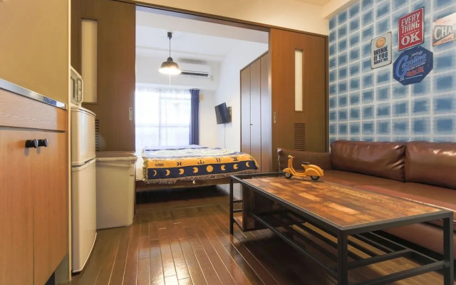 Grand Court Namba 402