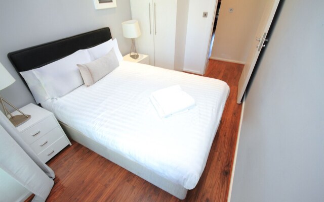 Forbes Street Suite 5 Star