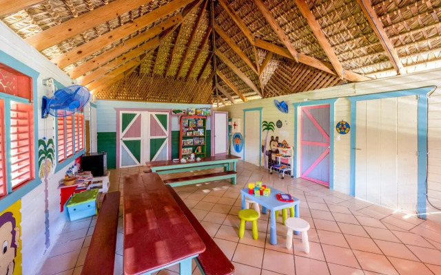 Coral Costa Caribe Beach Resort - All Inclusive