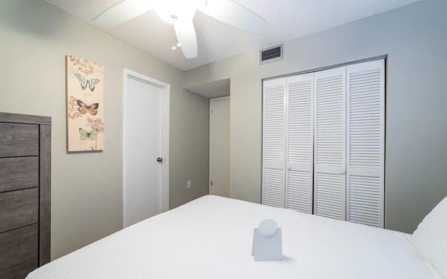 Seaside Beach & Racquet 3401