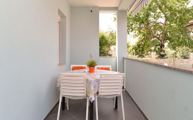 Apartments Tanja 100