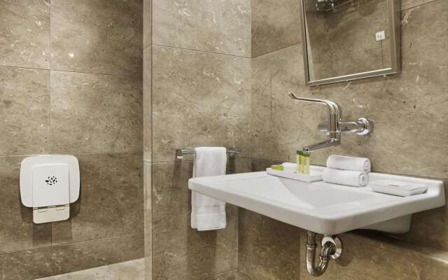 DoubleTree by Hilton Istanbul Avcilar