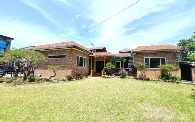 Gyeongju Choice Kids Pension