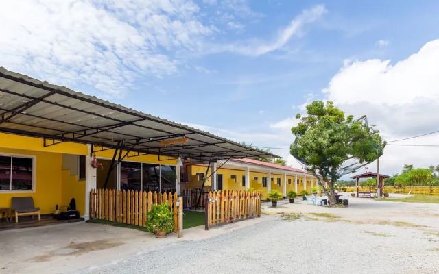 ZEN Rooms Pantai Cenang