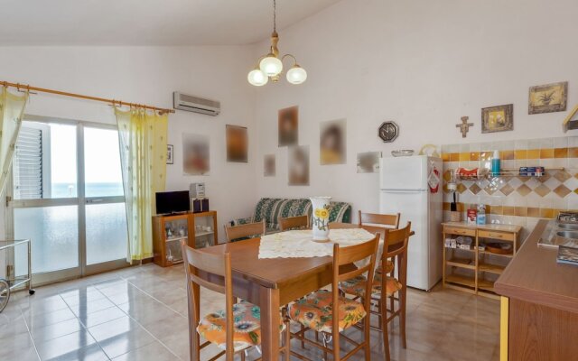 Lovely Holiday Home in Tresnuraghes Near Sea