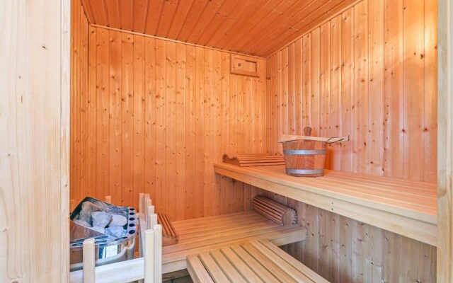 Amazing Home in Rechlin With 2 Bedrooms, Sauna and Wifi