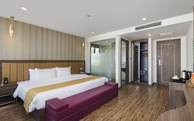 V Hotel Nha Trang