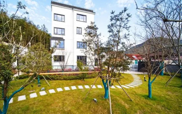 Anji Zhuyin Wild Luxury Holiday Homestay (Hello Kitty)