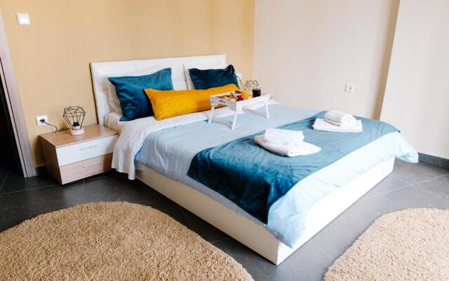 Violet City Center Apartments