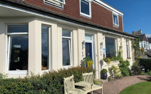 No12 Bed and Breakfast