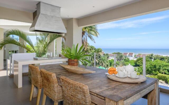 11 on Fairway Beach Villa