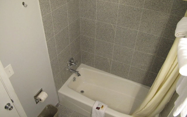 West Inn NAU - Downtown Flagstaff