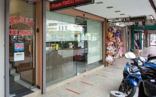 OYO 90173 Hotel Mekong