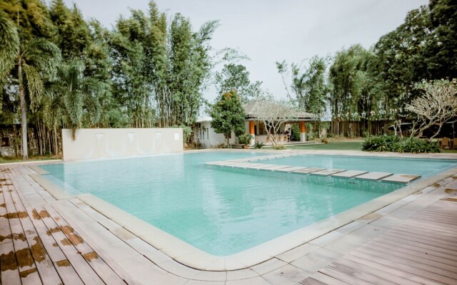 The Farmhouse by EDL