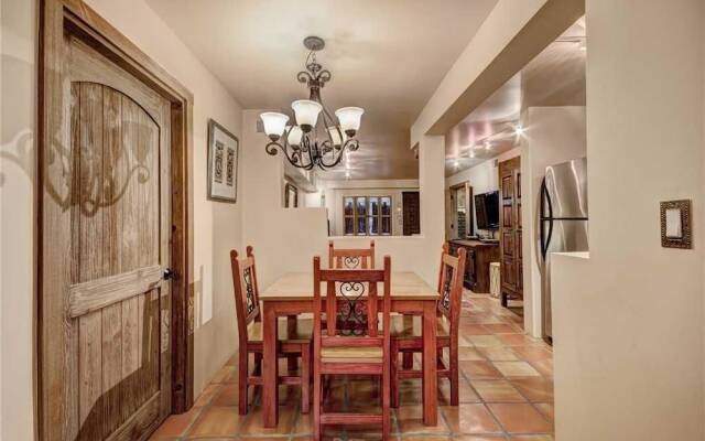 Plaza Splendor - Three Bedroom Home