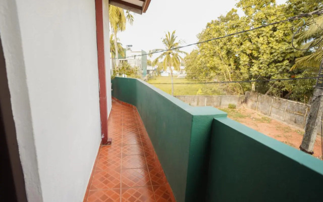 Lilly Palace Villa Guest House