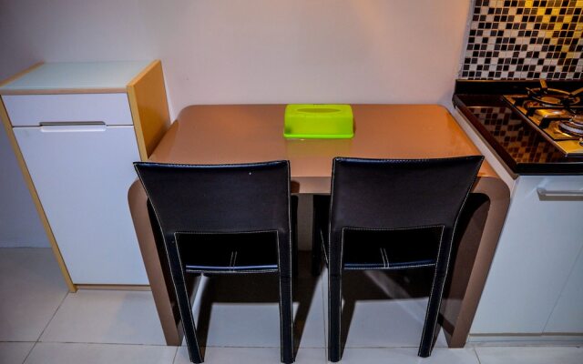 1 Bedroom at Cosmo Mansion Apartment by Travelio