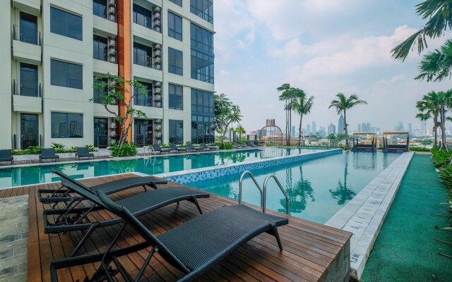 Nice and Spacious 2BR at Permata Hijau Suites Apartment