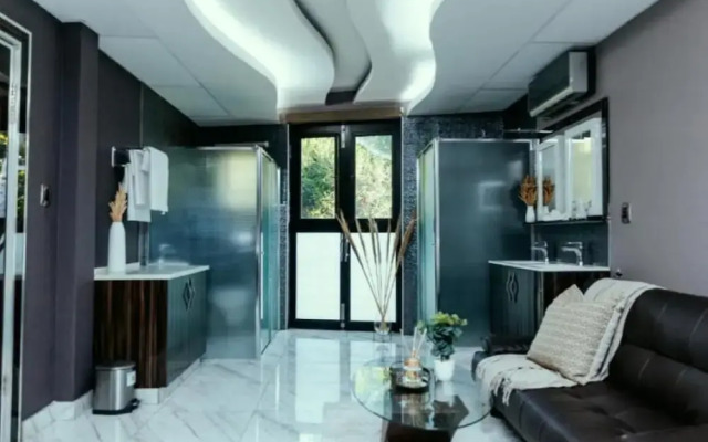 William Nicol Apartments by Monte La Vue