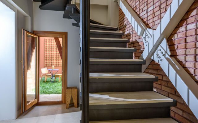 Candia Suites & Rooms