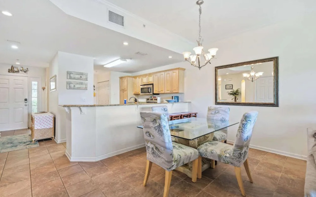 Beachfront Bliss: St. Augustine 2BD Luxury