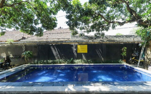 Pudak Sari Homestay by ZUZU