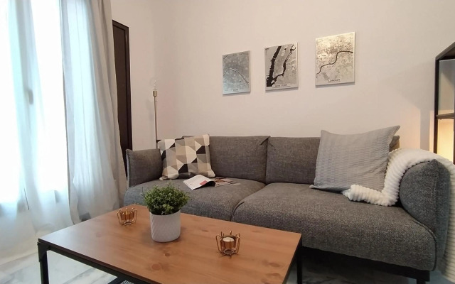 Sherryflat Herráiz-Parking