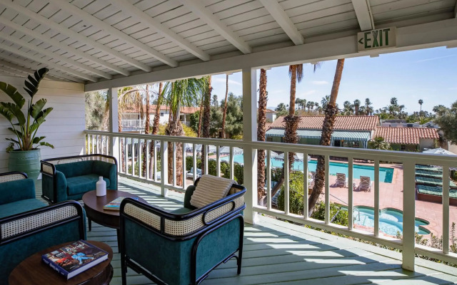 The Colony Palms Hotel and Bungalows - Adults Only
