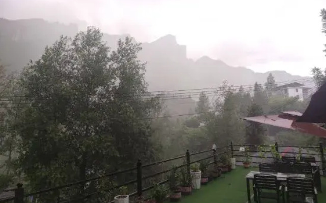 Suoxiayuan Hotel (Enshi Grand Canyon)