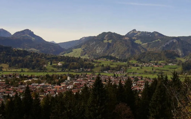 Bader Modern Retreat