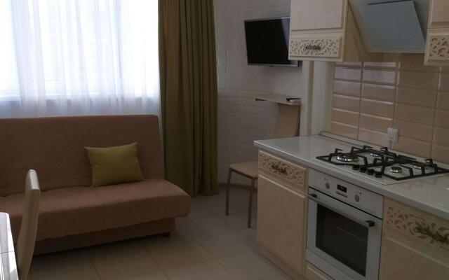 Я к Вам на улице Крылова 15 корпус 1