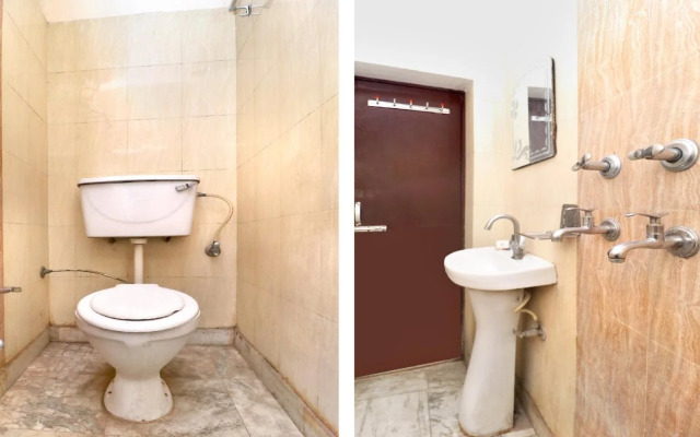 OYO 23084 Chhabra Guest House