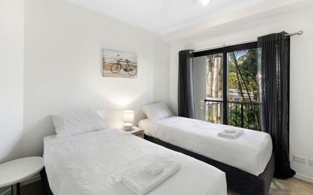 Stunning Ocean Views - Large 3 Bedroom