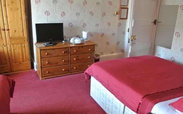 Old Castle Farm Guest House