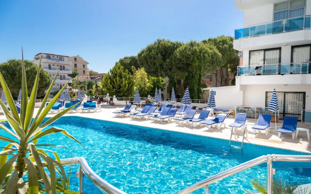Ponz Boutique Hotel